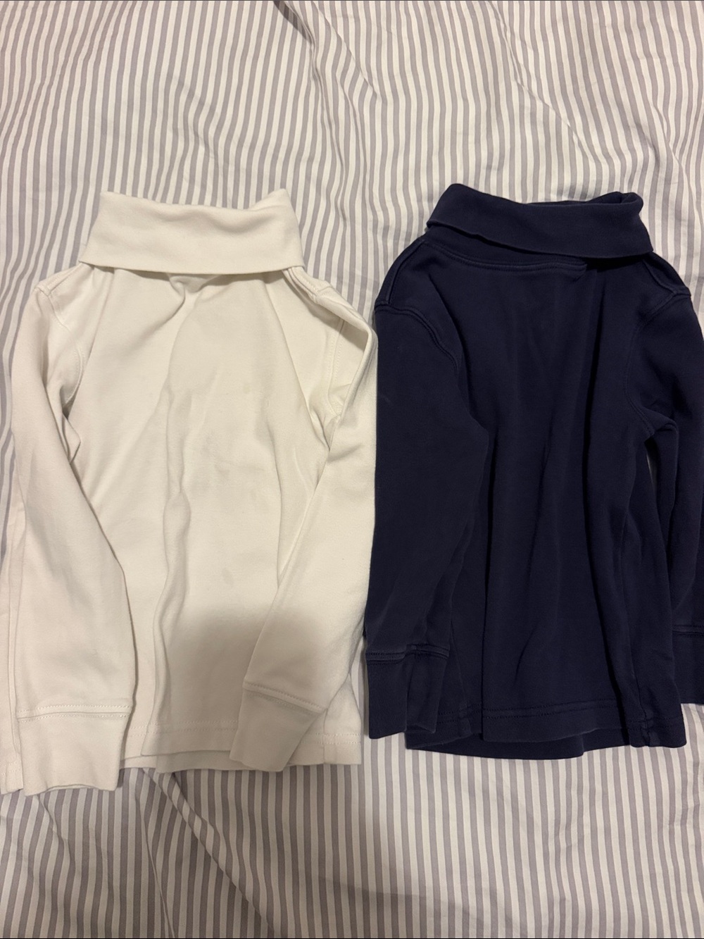 Hanna Andersson Long-Sleeve Turtleneck Tops - White & Navy